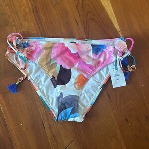La Blanca Side Tie Hipster Floral rhythm